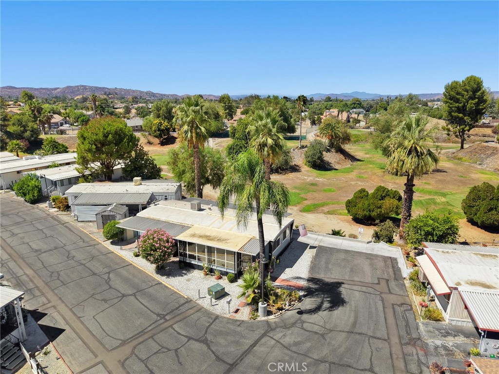 42751 E Floria Avenue 16 Property Photo 36