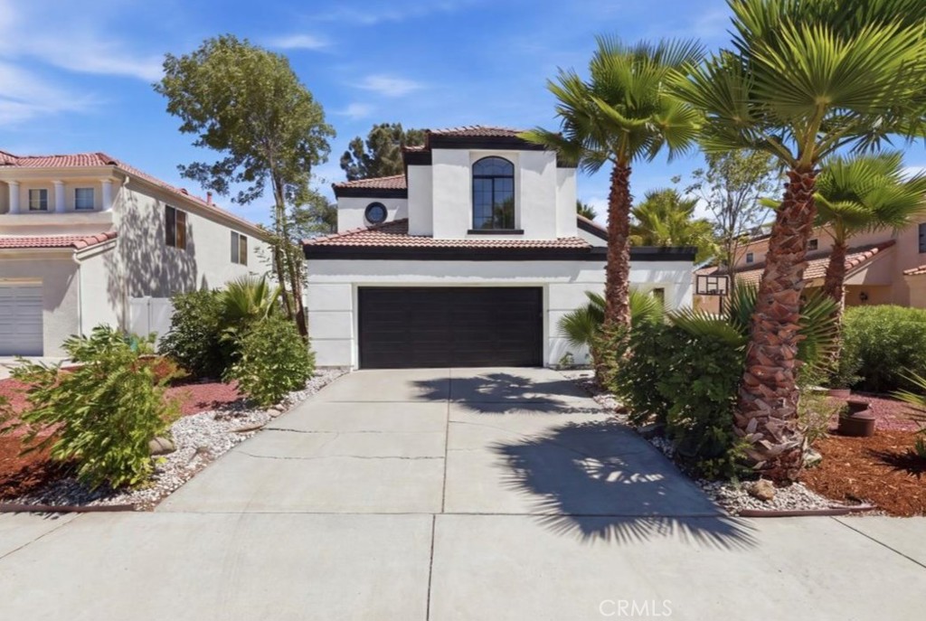 39876 Via Castana Property Photo 3