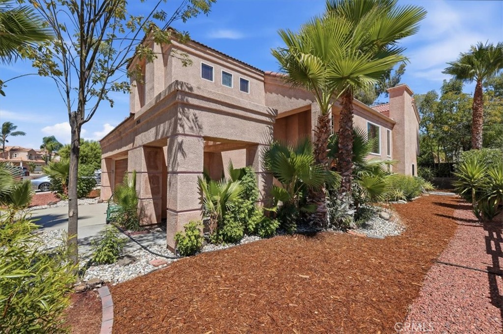 39876 Via Castana Property Photo 7
