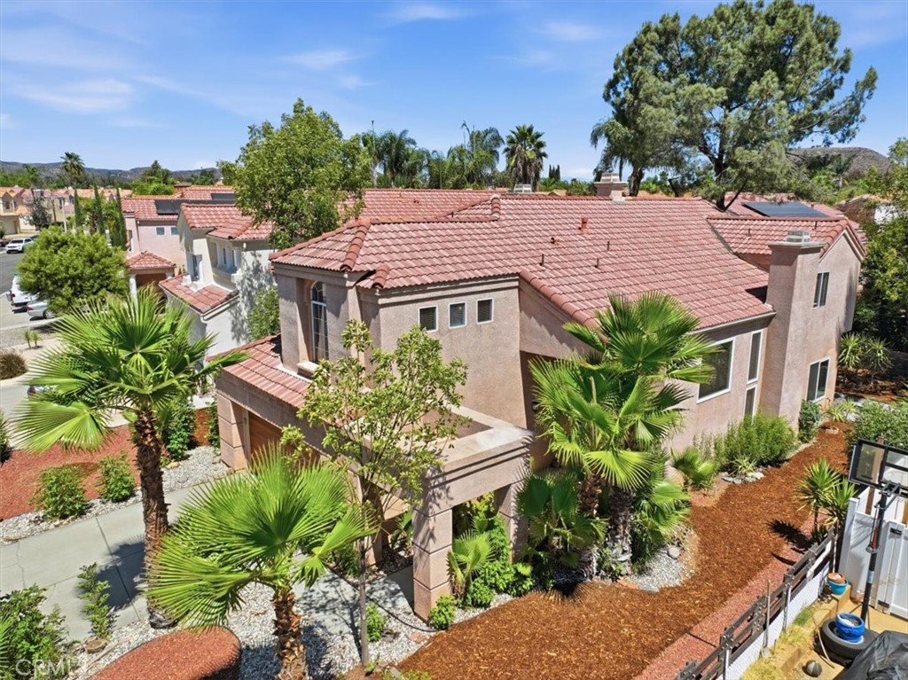 39876 Via Castana Property Photo 8