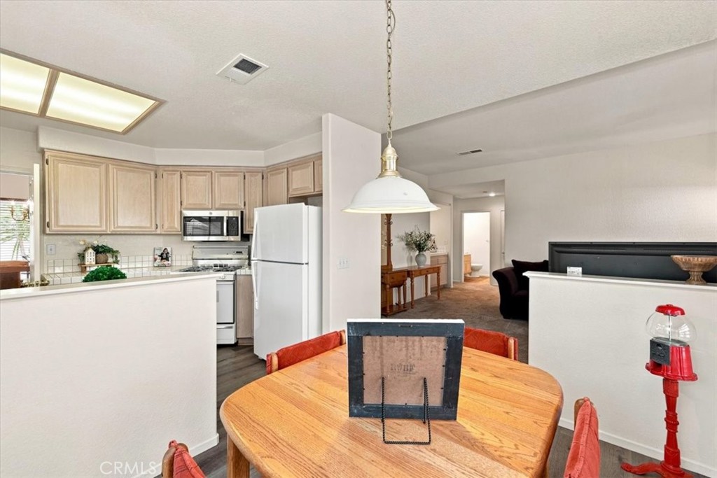 39876 Via Castana Property Photo 27