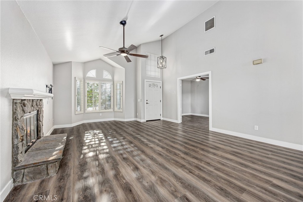 25560 Timbertree Court Property Photo 12