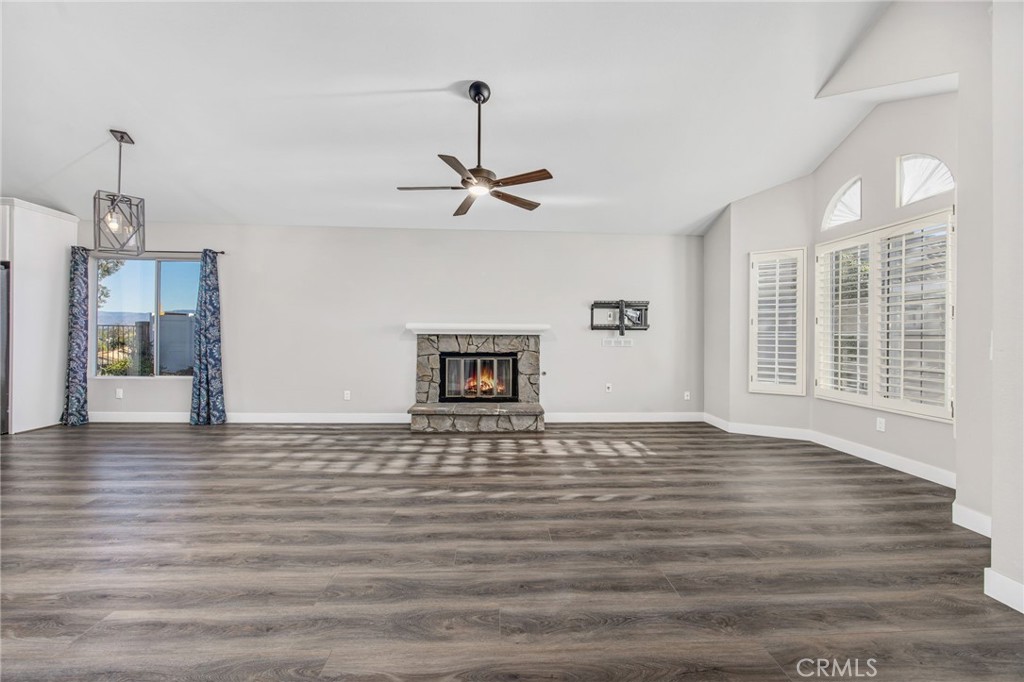 25560 Timbertree Court Property Photo 13