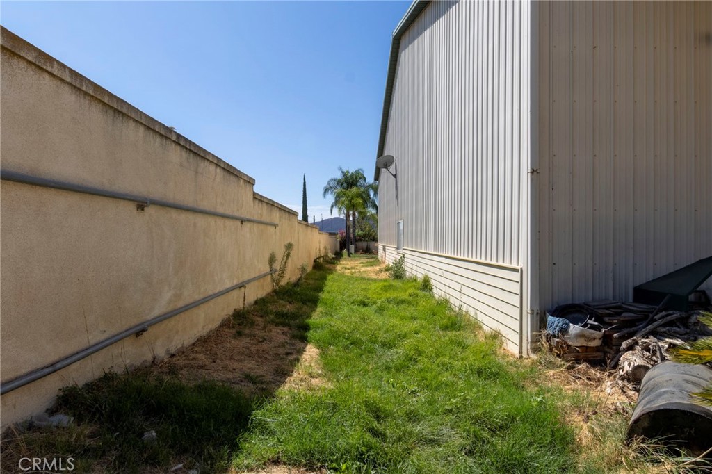 21650 Bundy Canyon Property Photo 27