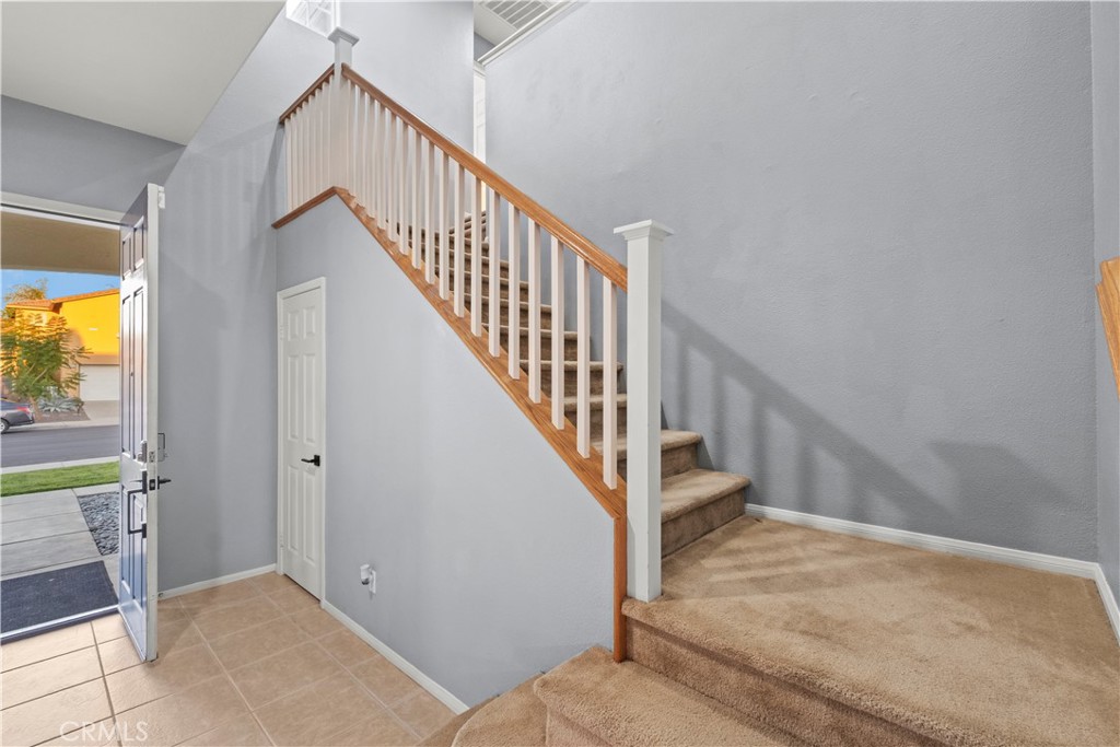 36033 Fresno Property Photo 7