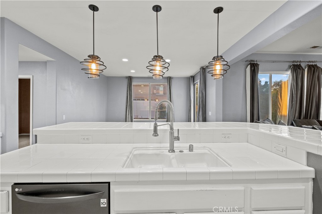 36033 Fresno Property Photo 18