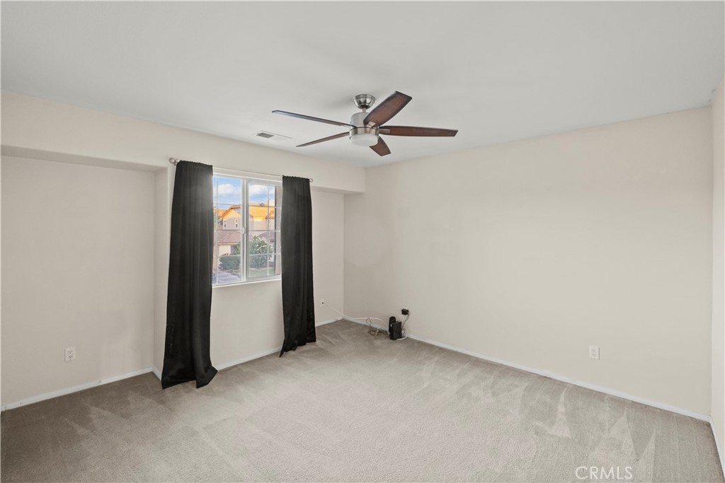 36033 Fresno Property Photo 35