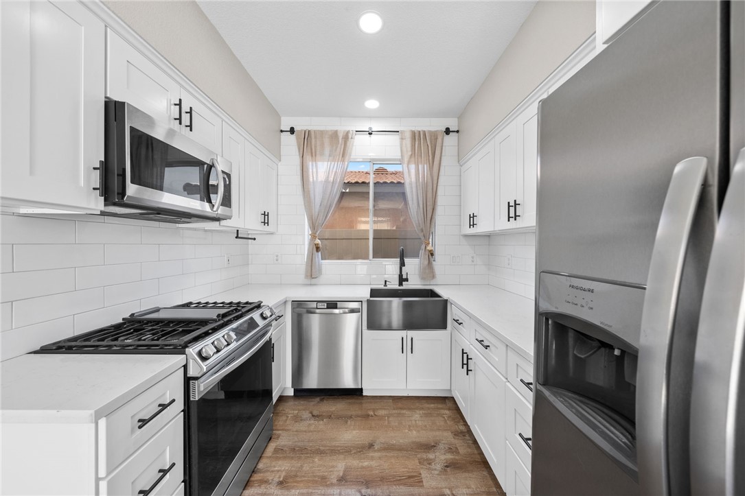 39552 June Road Property Photo 6