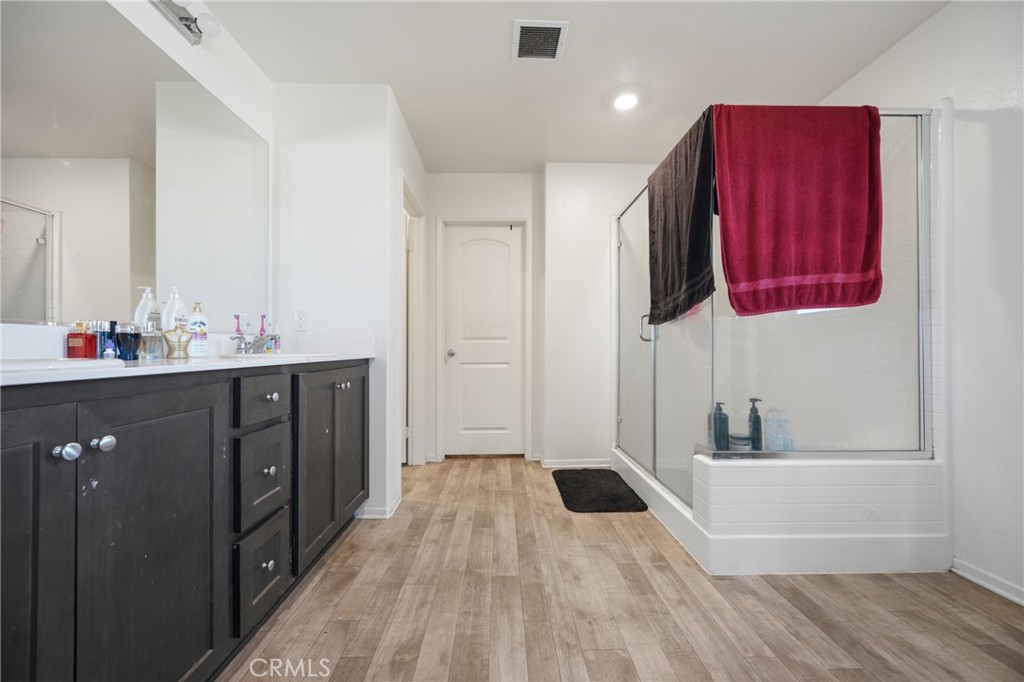 14133 Mustang Property Photo 22