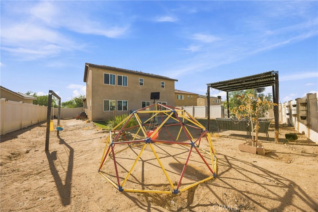 14133 Mustang Property Photo 32