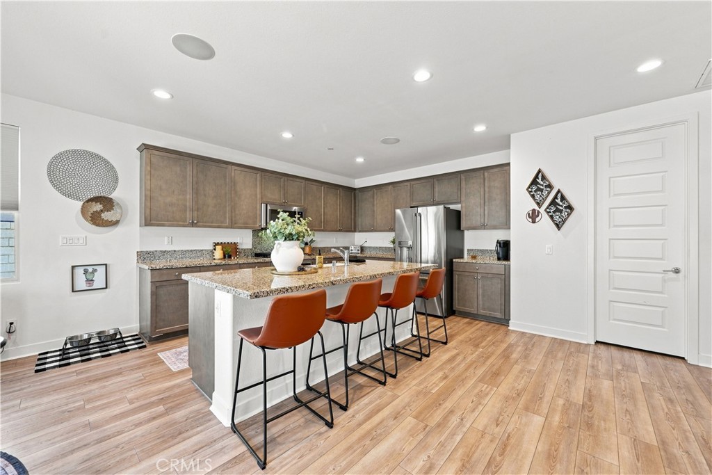 24954 Whispering Way Property Photo 21