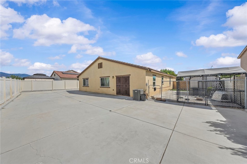 584 Fruitvale Property Photo 29