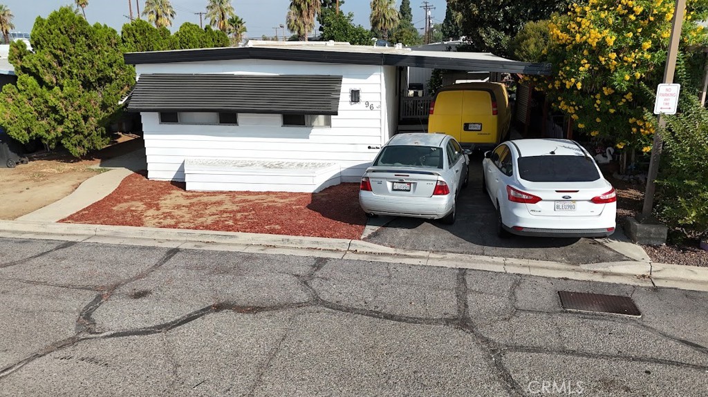 1560 Massachusetts 96 Property Photo 1