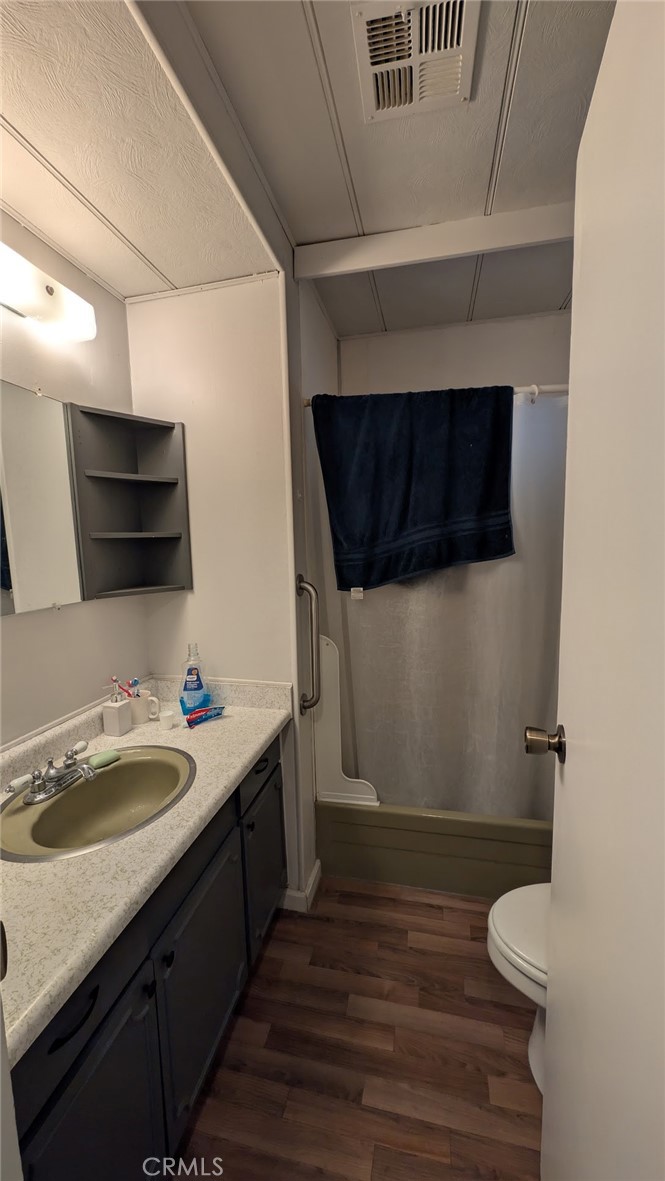 1560 Massachusetts 96 Property Photo 11