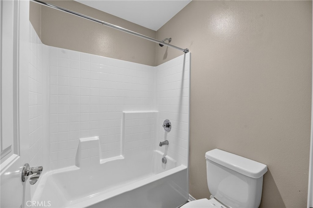 34136 Thistlewood Avenue Property Photo 29