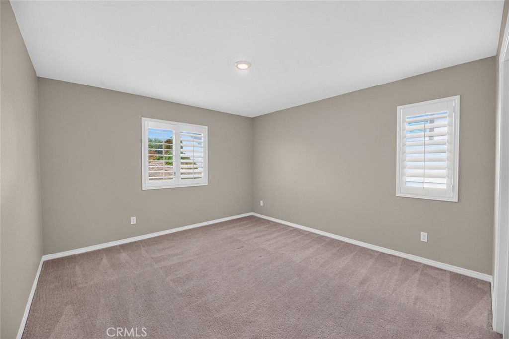 34136 Thistlewood Avenue Property Photo 32