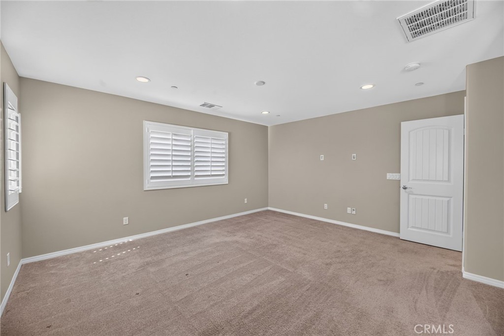34136 Thistlewood Avenue Property Photo 37