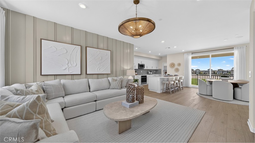 8348 Toyon Street Property Photo 4