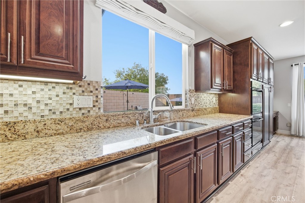 31352 Ensemble Property Photo 16