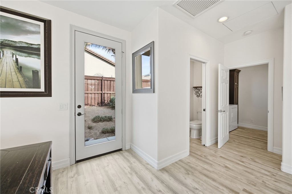 31352 Ensemble Property Photo 25