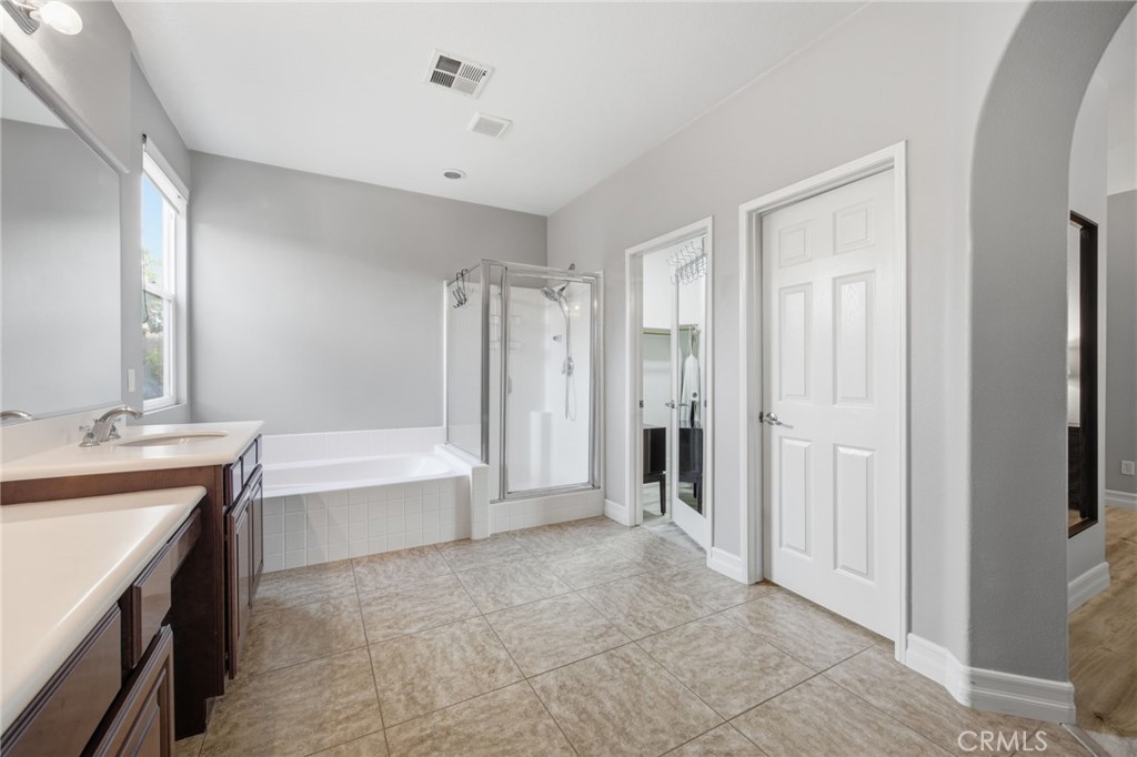 31352 Ensemble Property Photo 34