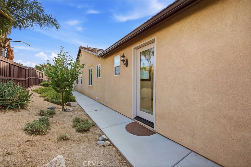 31352 Ensemble Property Photo 35