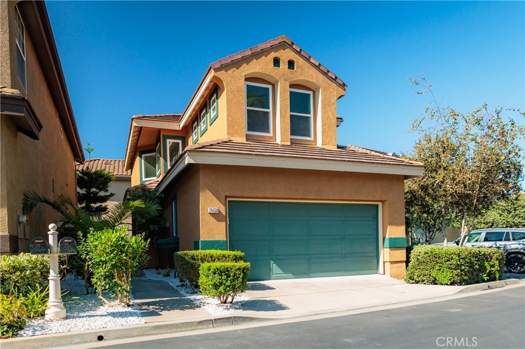 24438 Sunray Property Photo 2