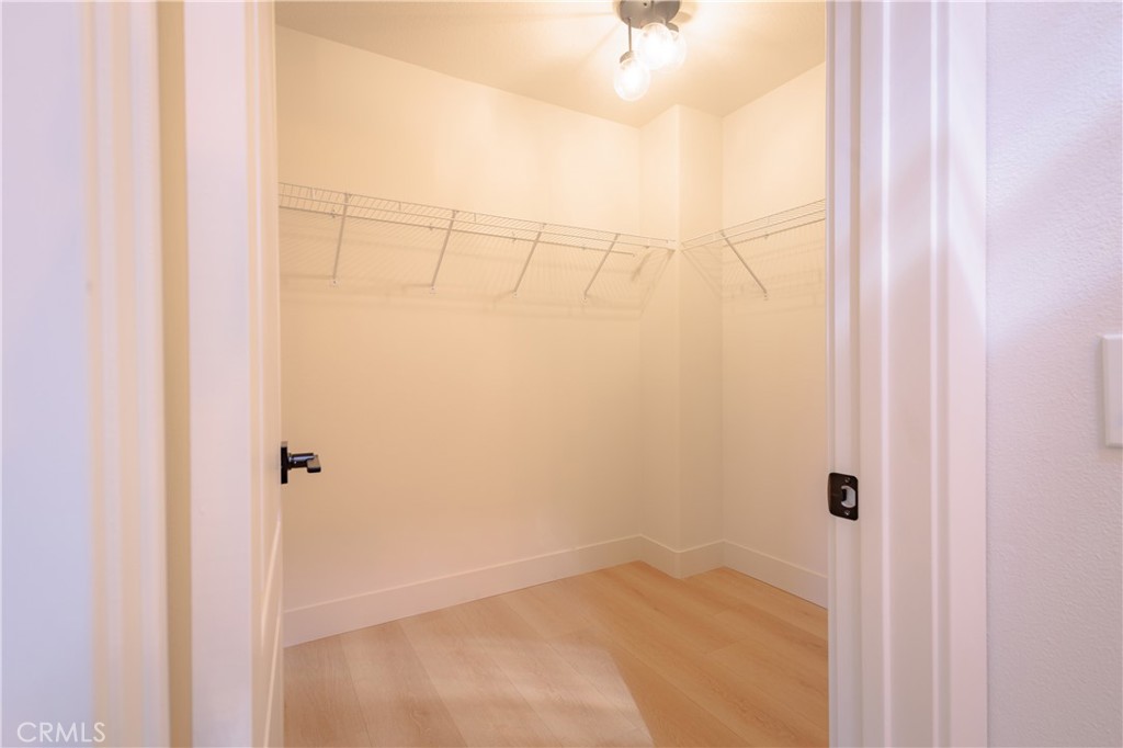 24438 Sunray Property Photo 26