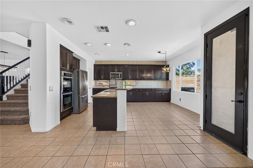 31254 Kestrel Property Photo 14