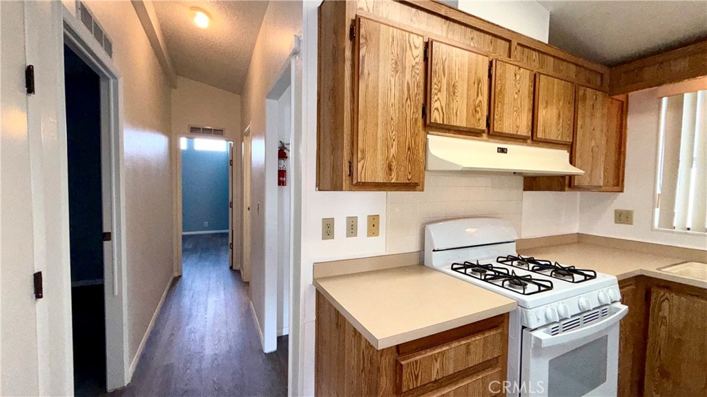 530 W Devonshire 36 Property Photo 19