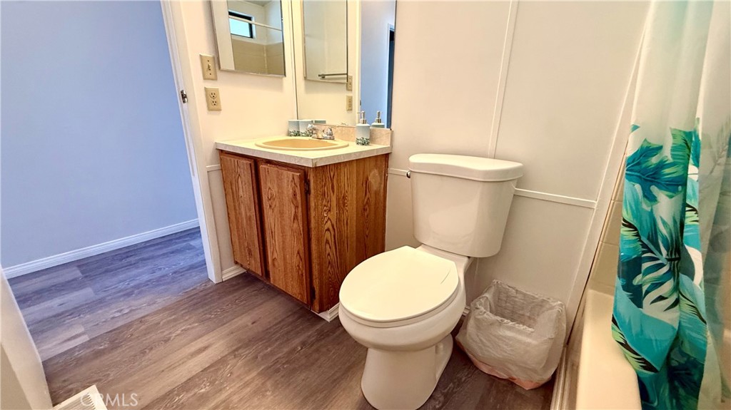 530 W Devonshire 36 Property Photo 30