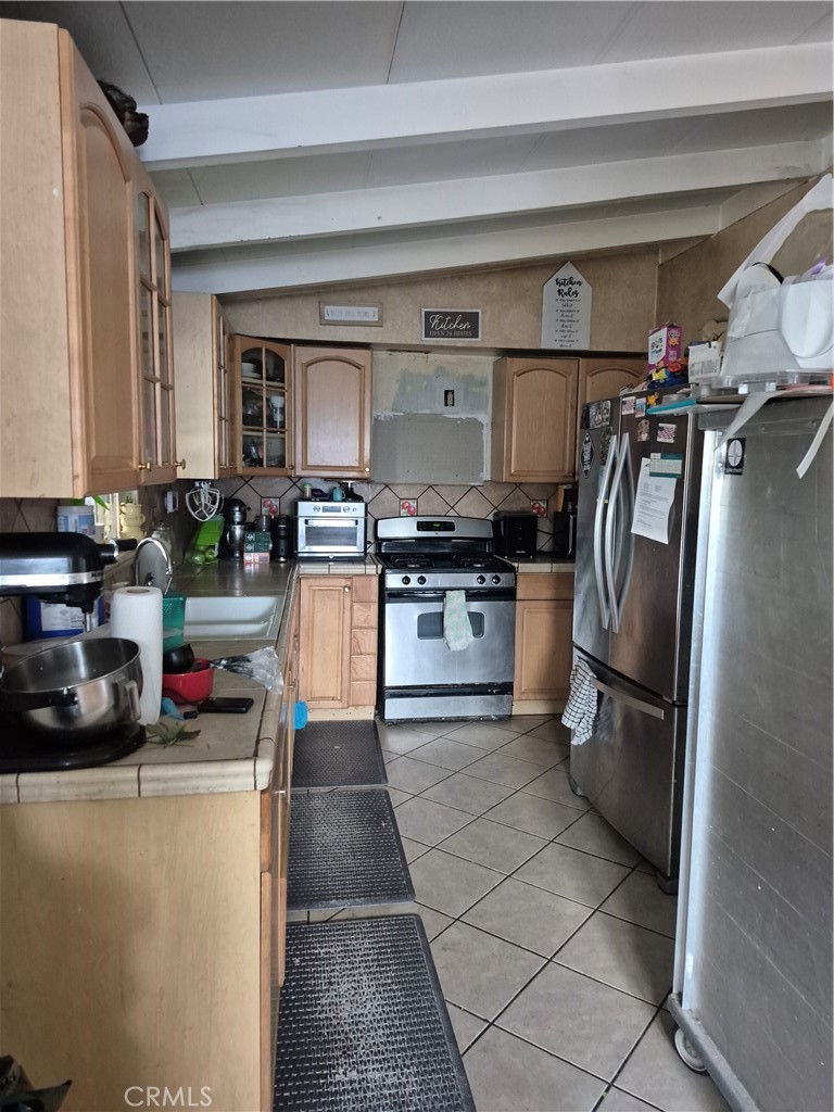 419 E Lee Property Photo 4