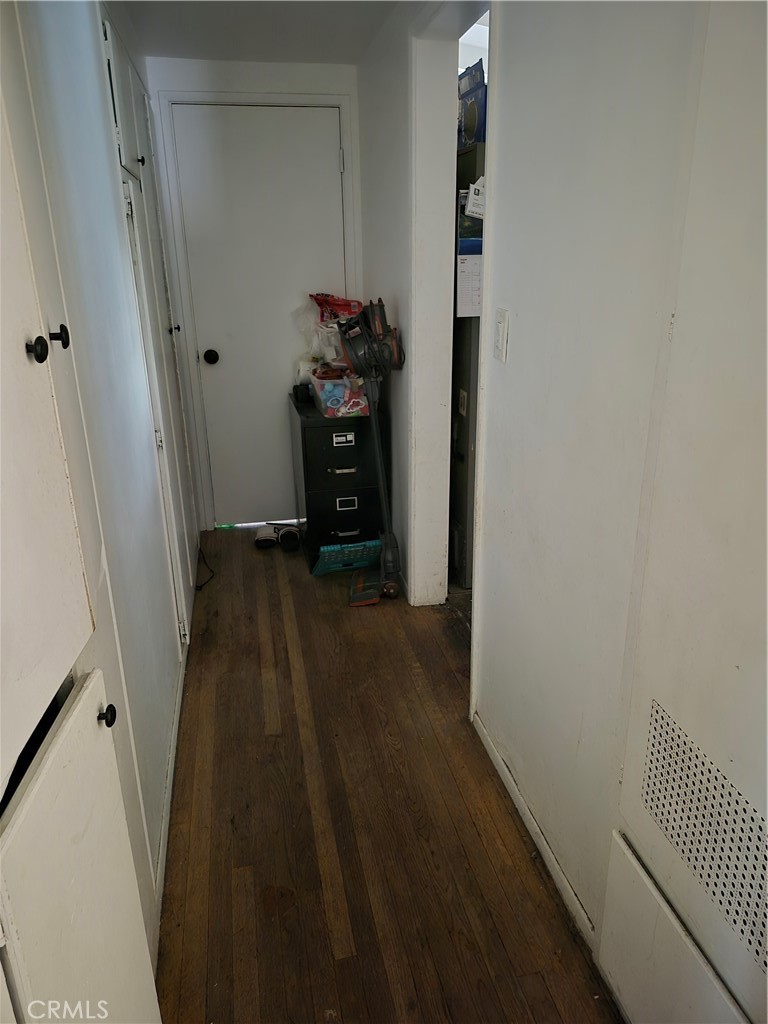 419 E Lee Property Photo 8