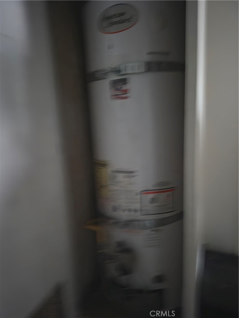 419 E Lee Property Photo 16