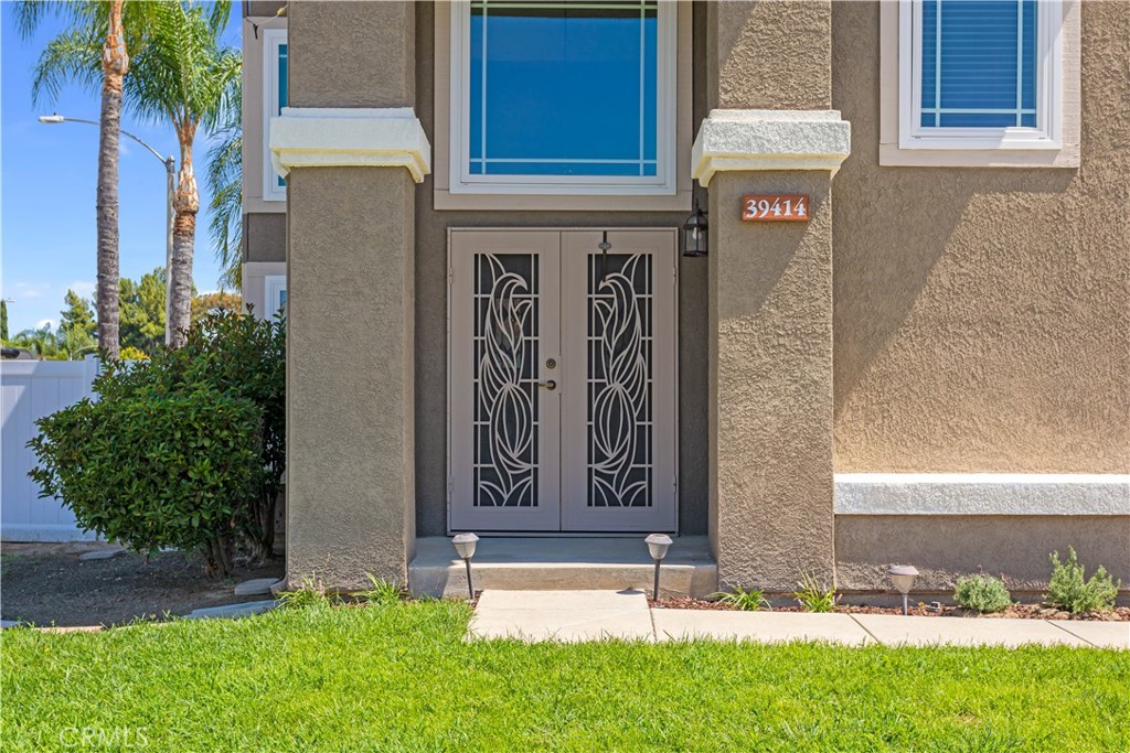 39414 Salinas Drive Property Photo 4