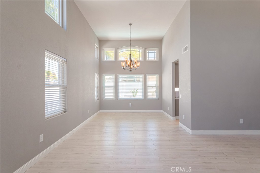 39414 Salinas Drive Property Photo 9