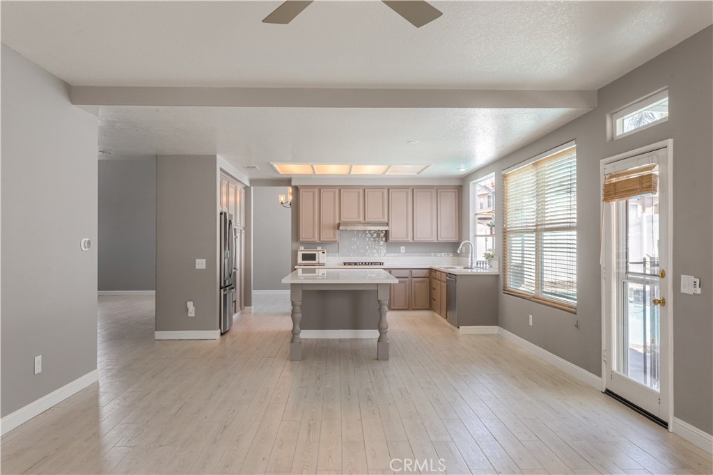 39414 Salinas Drive Property Photo 15