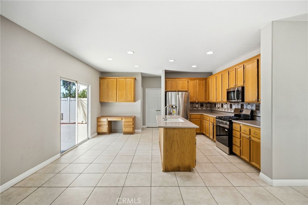 327 Alamo Way Property Photo 12