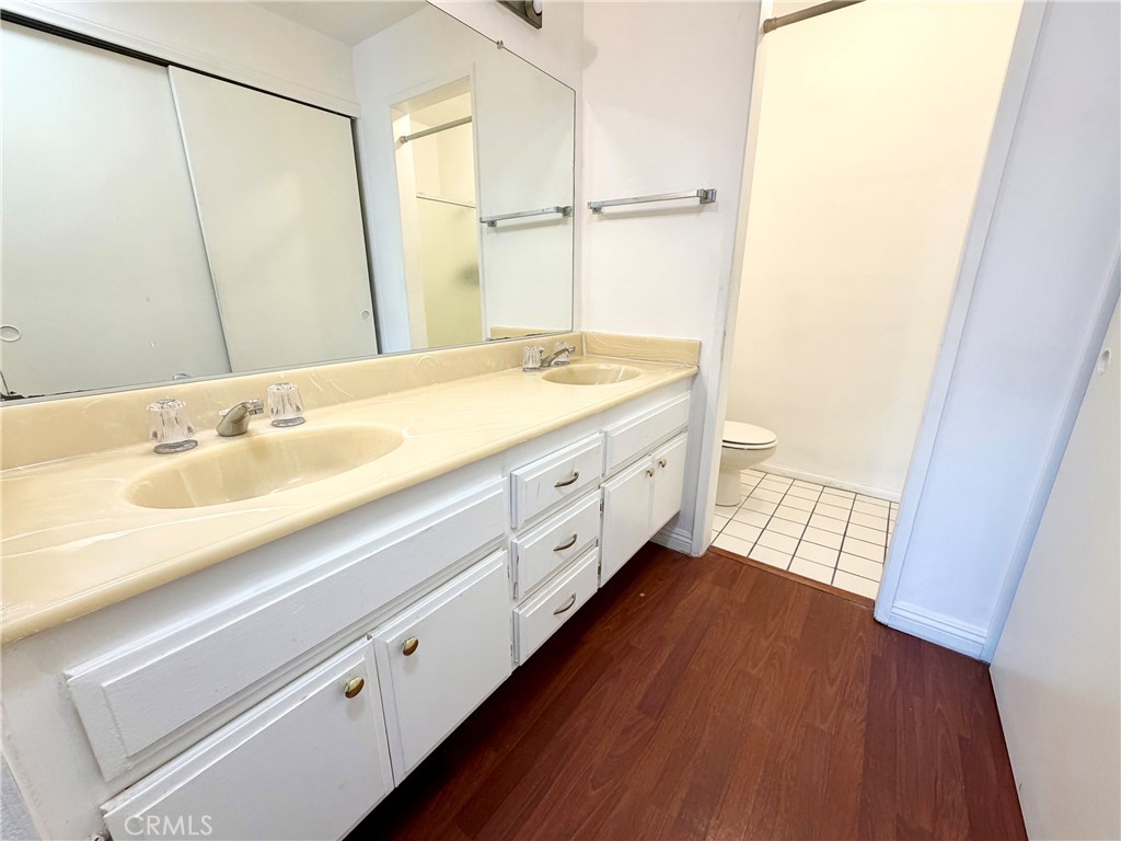 15155 Sherman Way 49 Property Photo 14