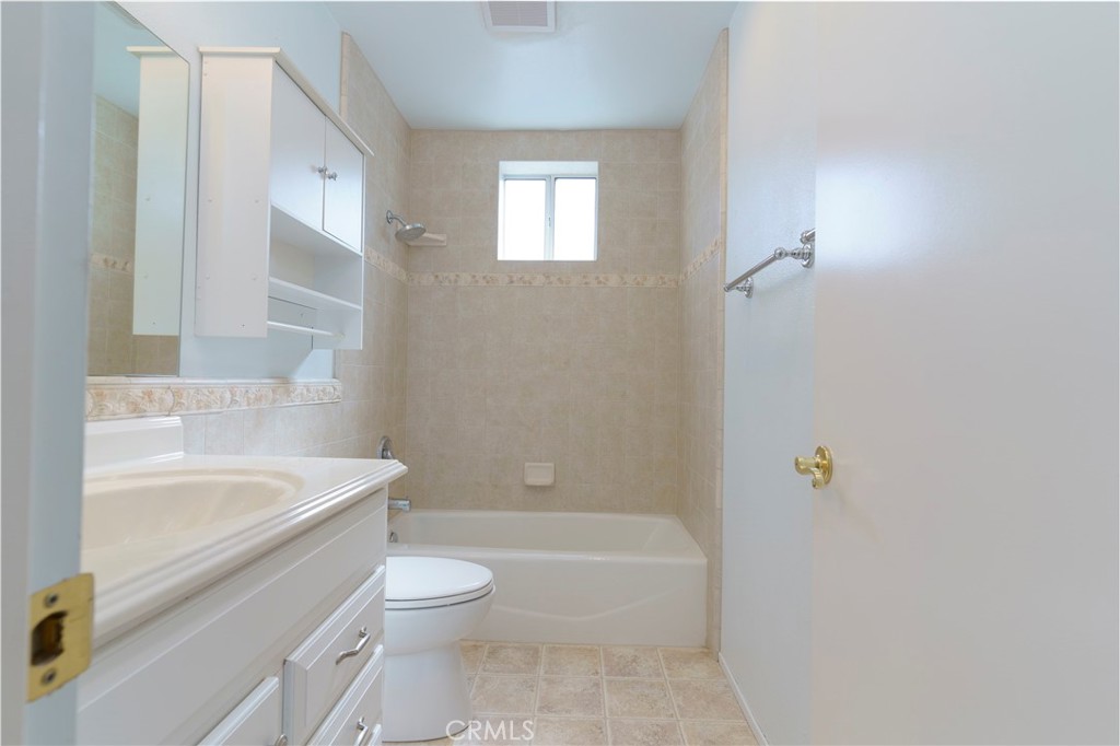 4926 Wilton Pl. Property Photo 14