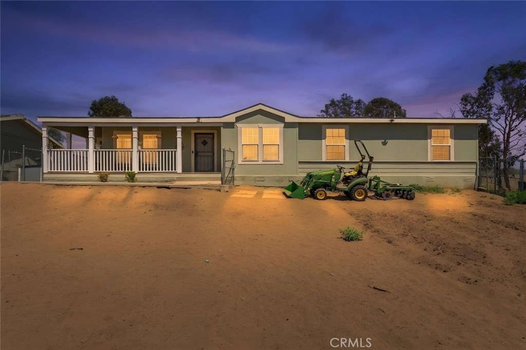 34715 Empty Saddle Property Photo