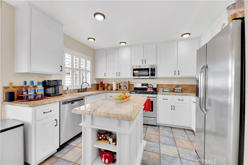 30393 Blume Circle Property Photo 12