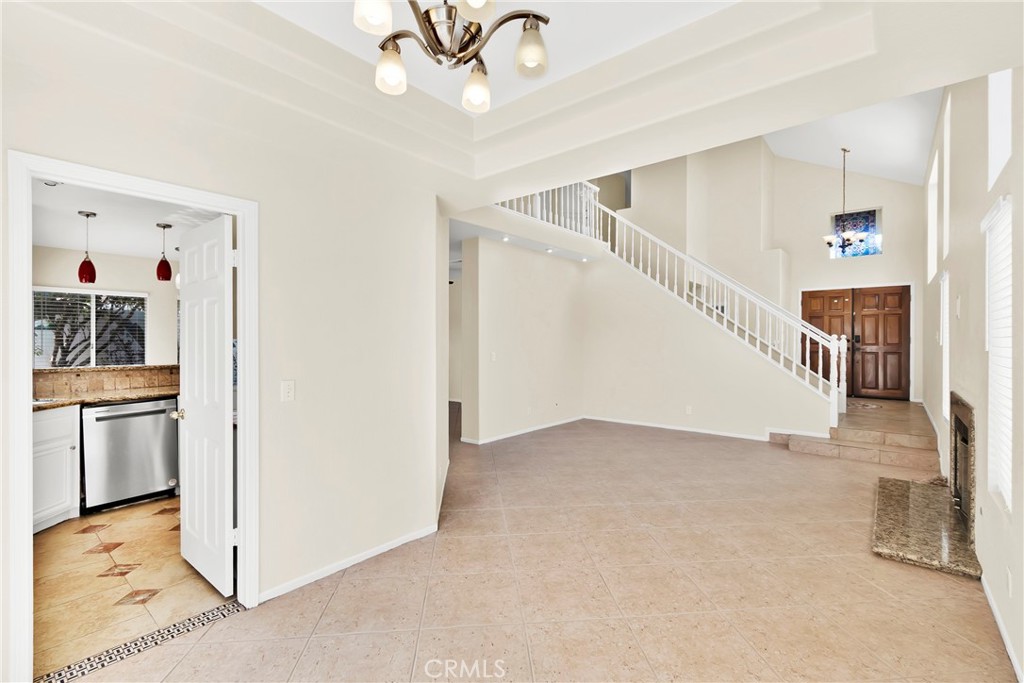 39909 Via Castana Property Photo 11