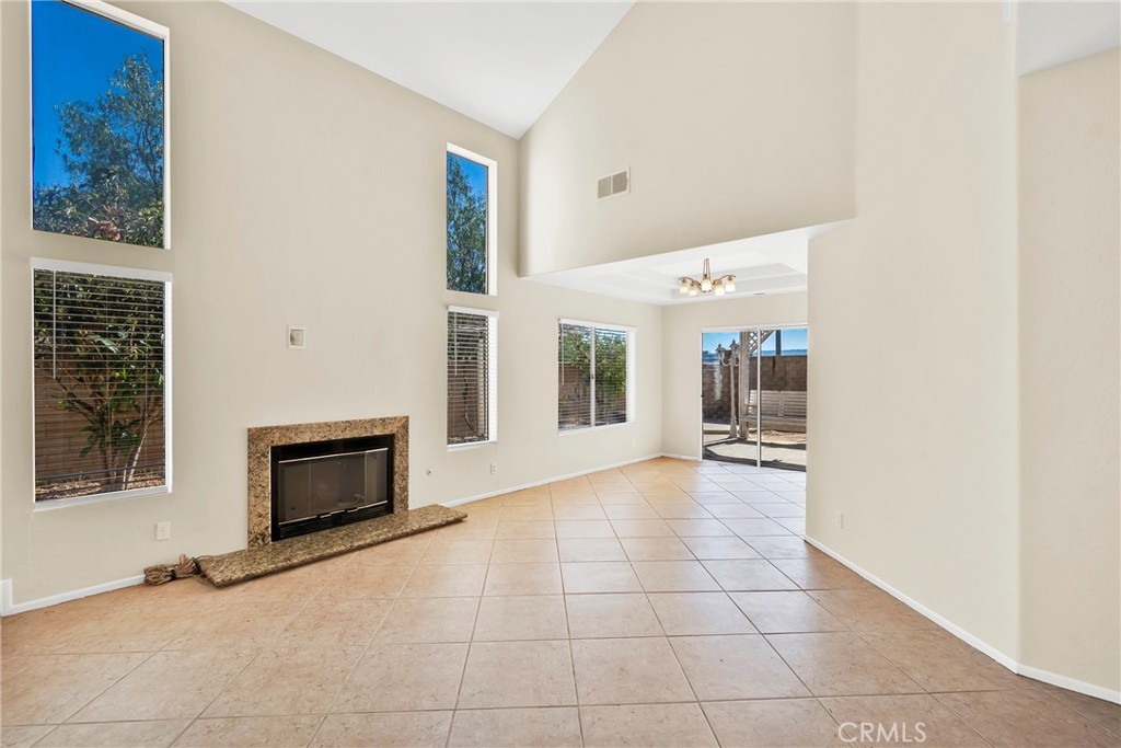 39909 Via Castana Property Photo 14