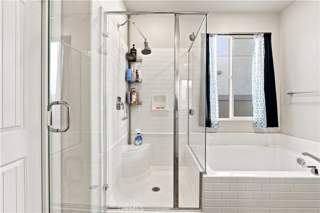 1744 Plume Property Photo 22