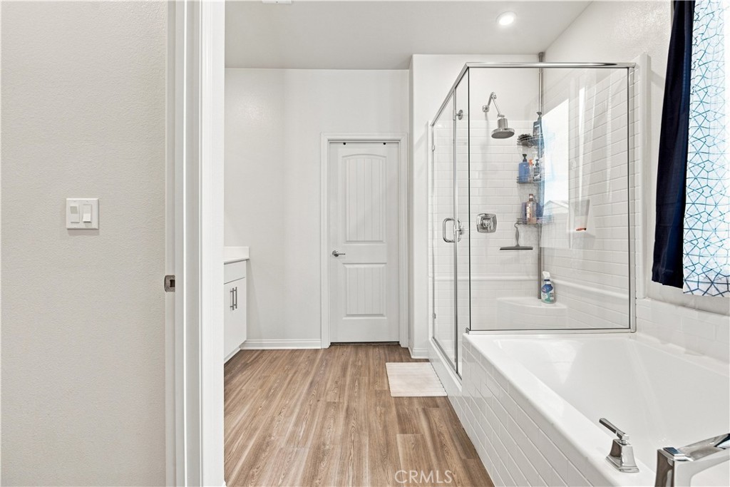1744 Plume Property Photo 23