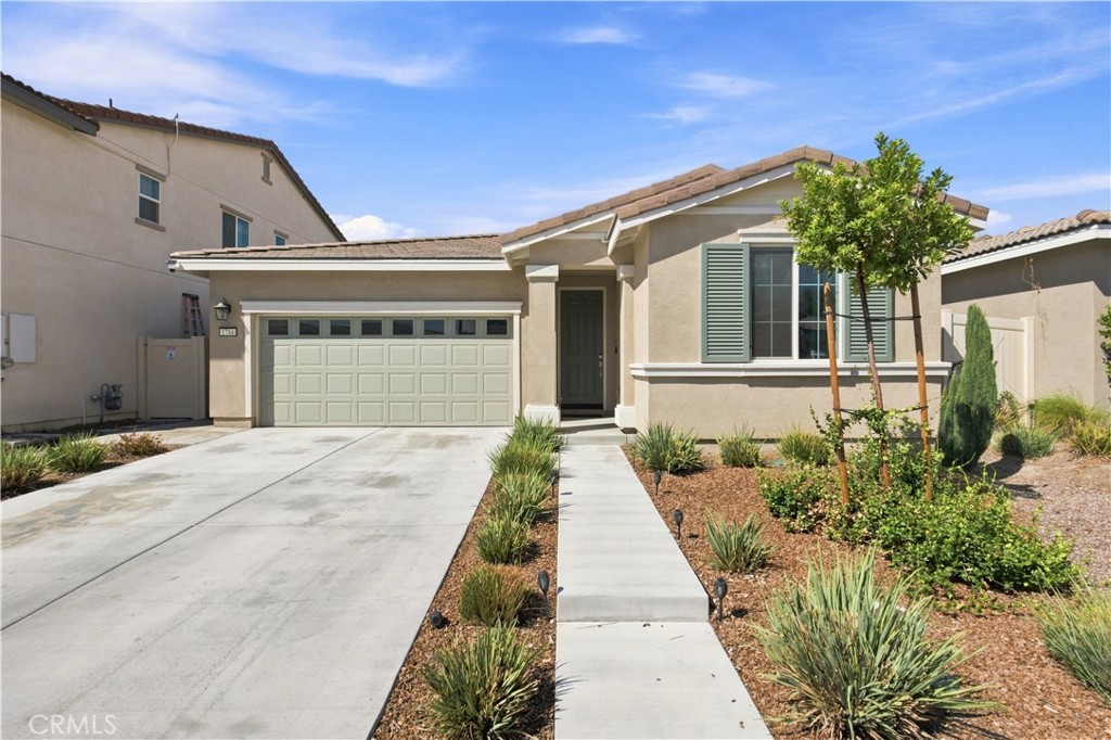 1744 Plume Property Photo 37