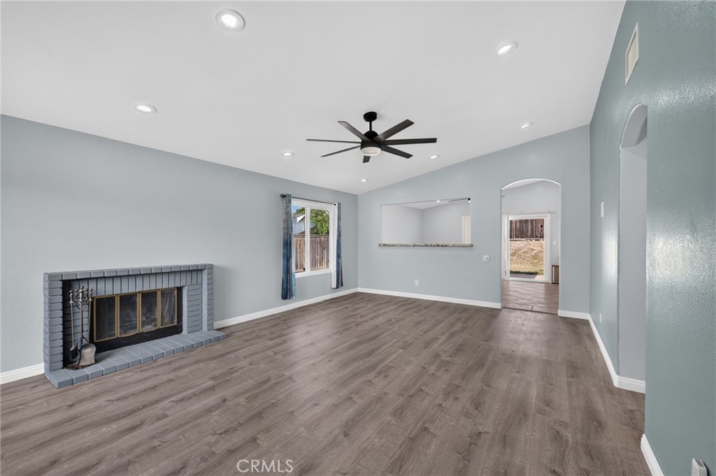 1141 Fallbrook Drive Property Photo 12