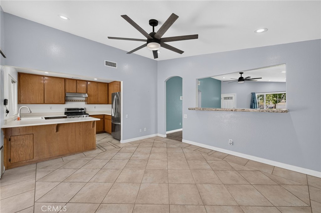 1141 Fallbrook Drive Property Photo 15