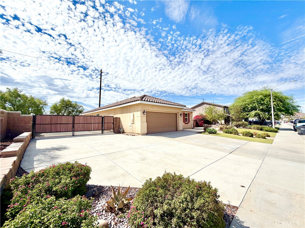 33205 Gypsum Street Property Photo 3